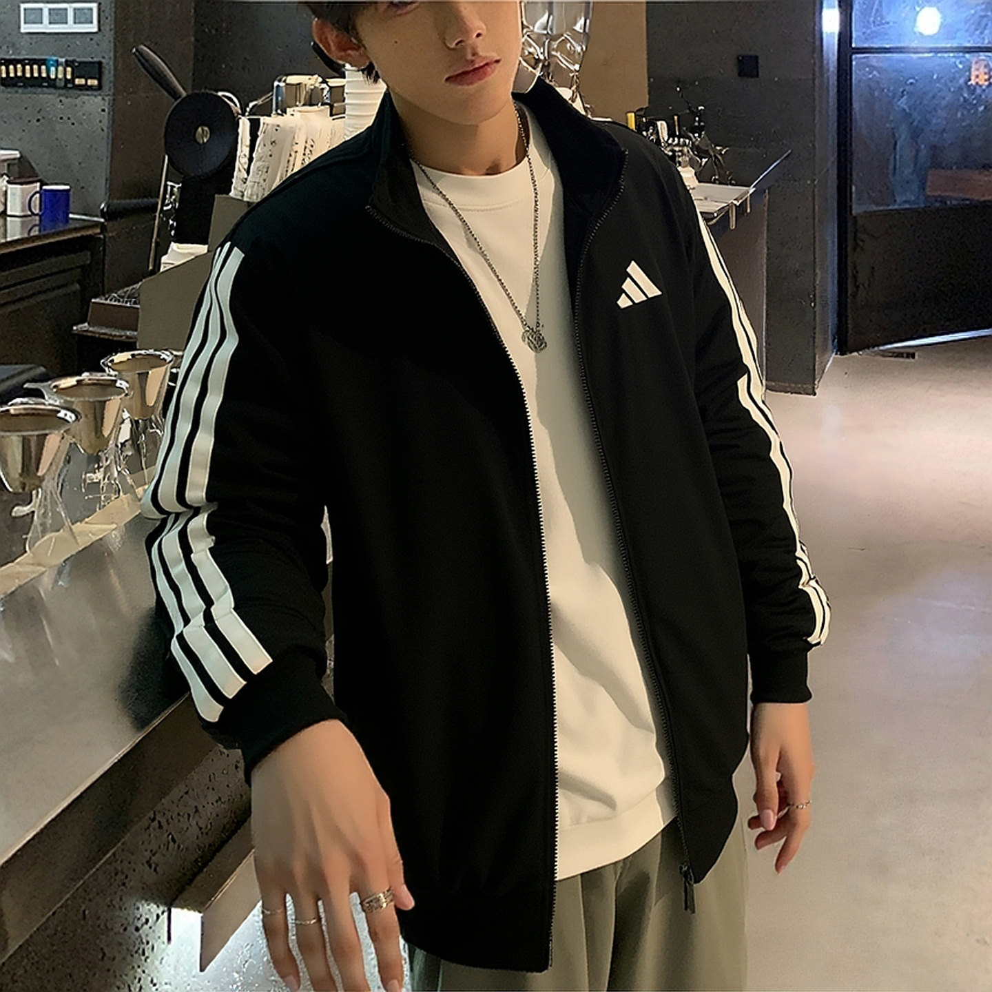 阿迪达斯男秋季新款立领运动夹克