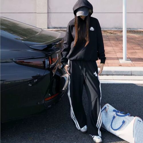 阿迪达斯女速干透气熊猫运动裤