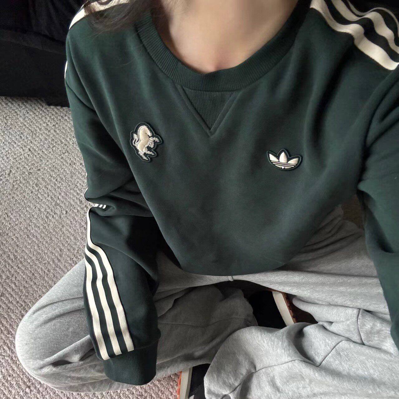Adidas阿迪达斯卫衣男女绿色复古运动圆领套头衫休闲长袖上衣