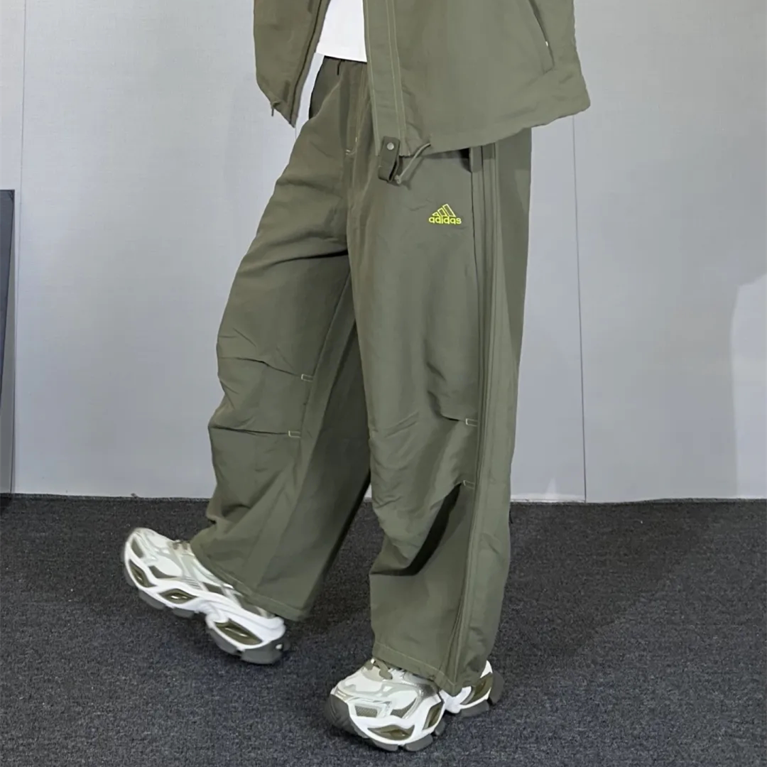 阿迪达斯三叶草男速干工装伞兵裤