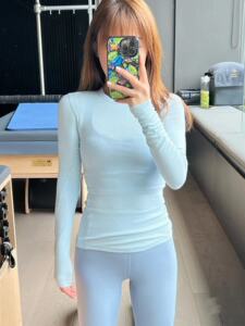 ‘无穿感’奥地利兰精莫代尔瑜伽长袖23春夏上衣丝滑高弹裸感打底