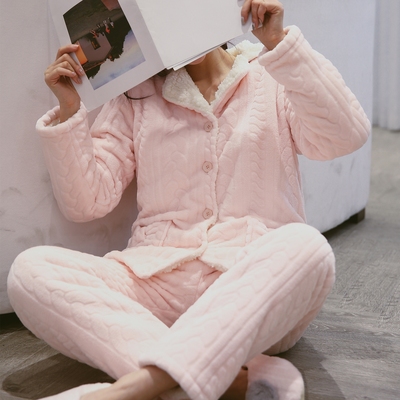 秋冬款珊瑚绒睡衣女加绒加厚家居服冬季法兰绒女士可外穿三件套装