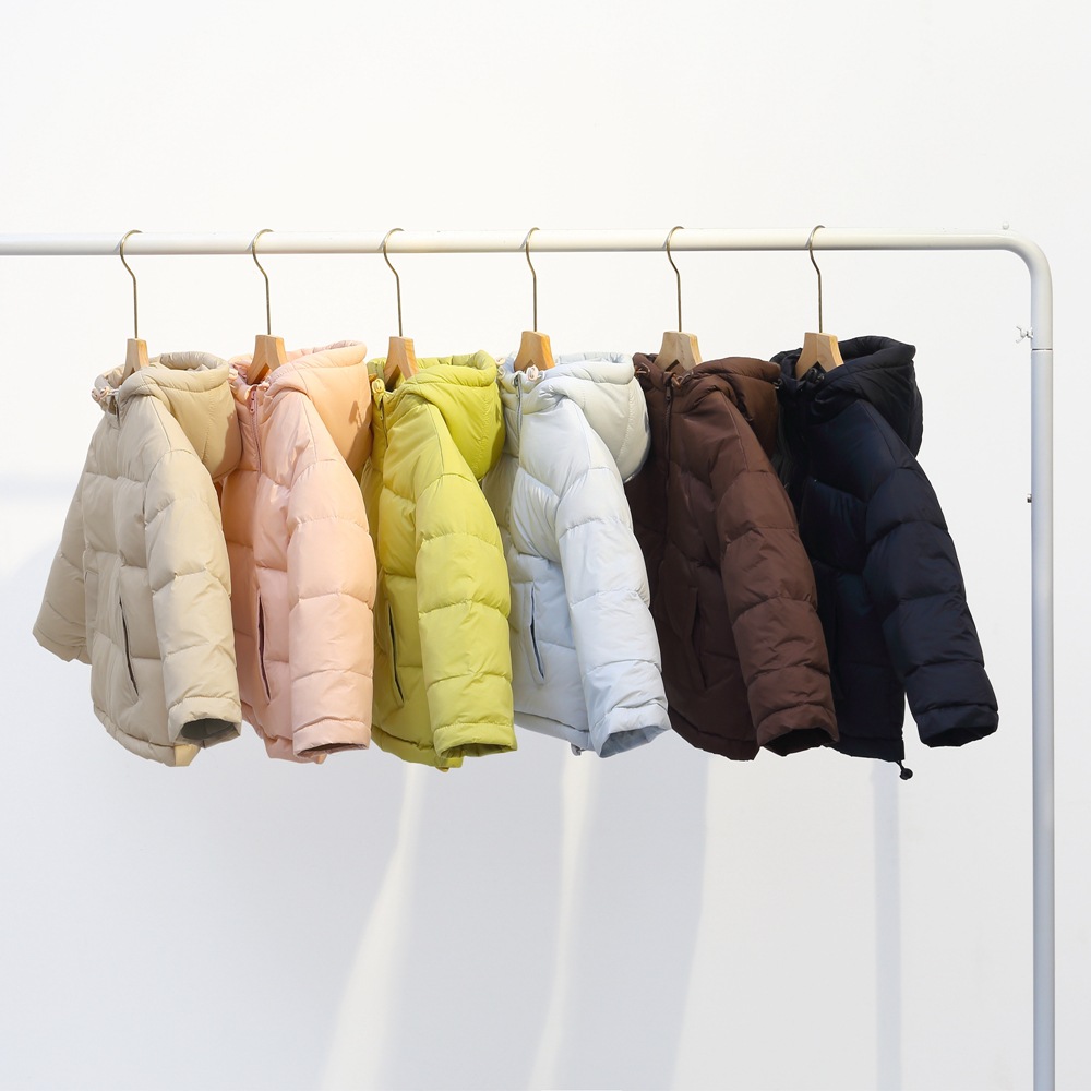 2025儿童冬季新款男女儿童小孩加厚保暖中大童纯色连帽羽绒服短款