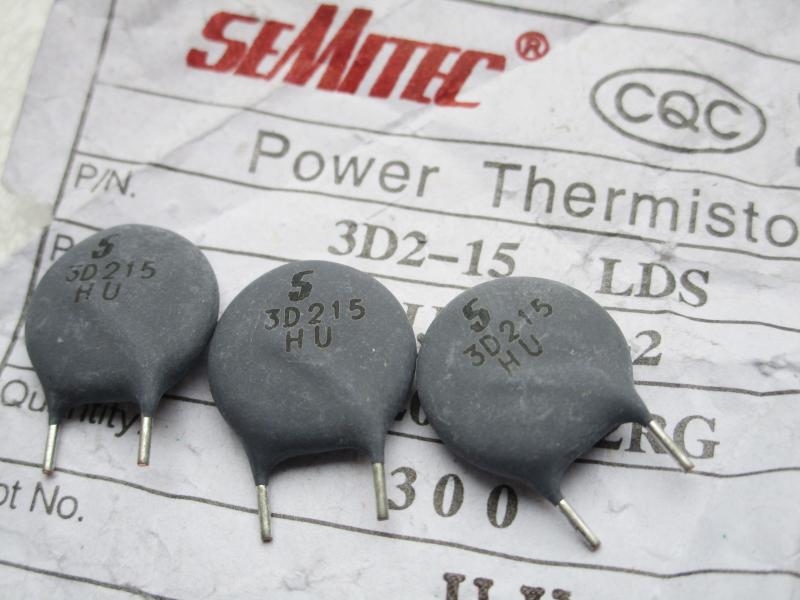 大功率NTC热敏电阻3D2-15 3欧2A 15MM 脚距8 日本进口石塚SEMITEC