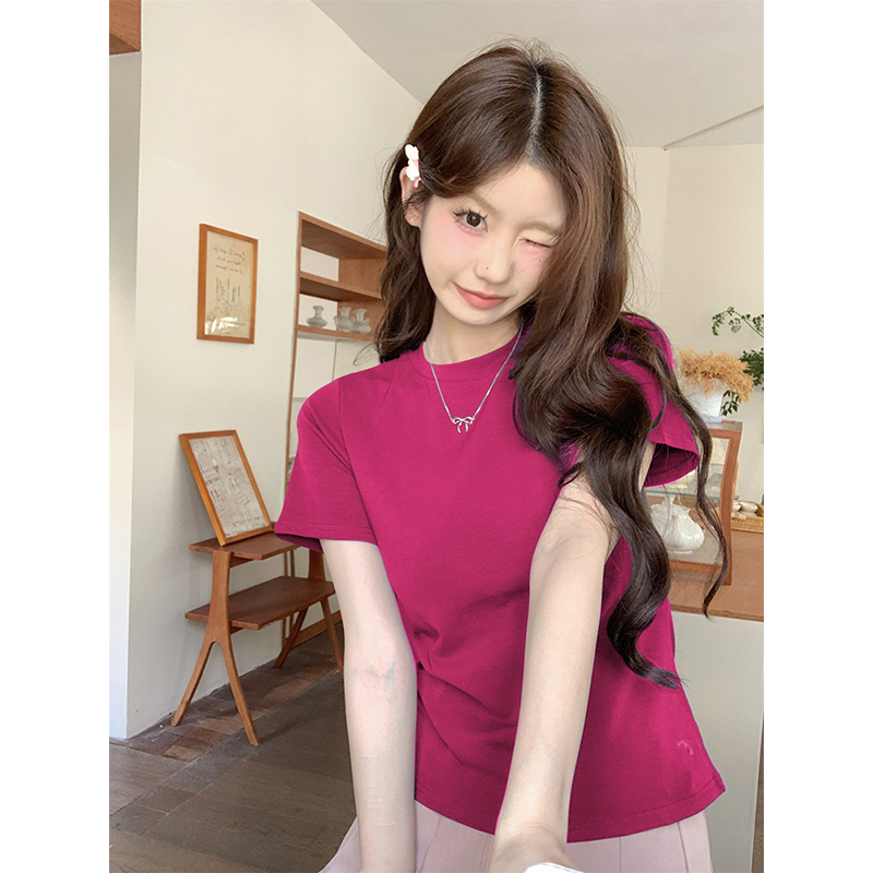 玫红色正肩t恤女夏纯色短袖修身显瘦甜辣纯欲百搭独特绝美小上衣