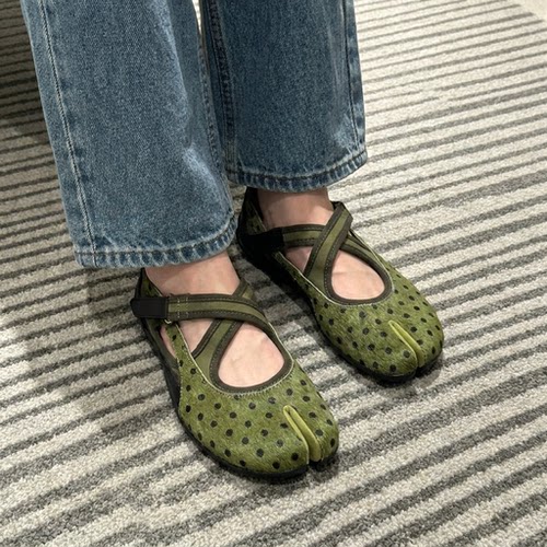 小众新品！波点户外分趾马蹄运动鞋女2026新款运动风平底玛丽珍鞋