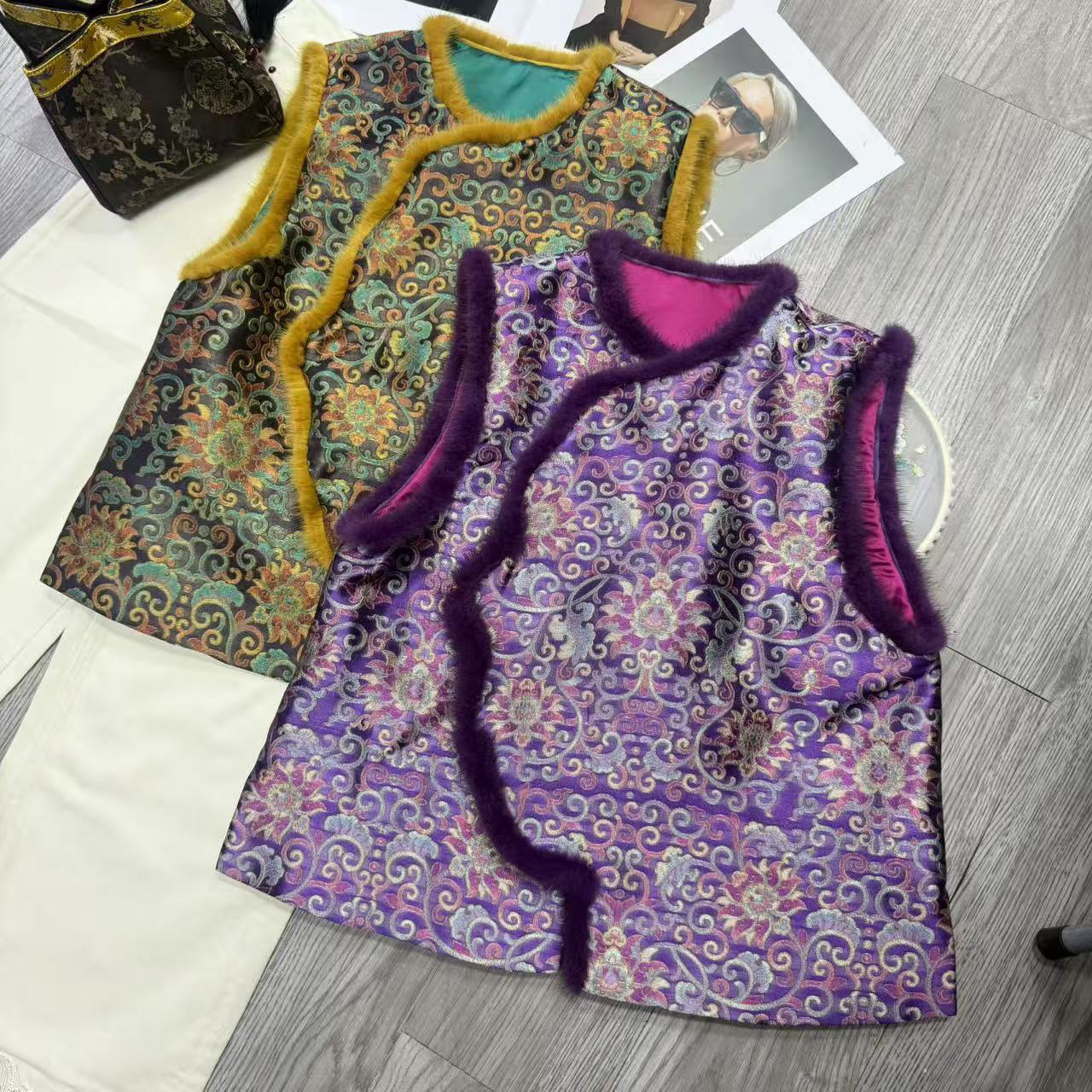 MOM-新中式琉璃丝一袭紫韵云锦织就满幅繁花卷草纹马甲t1595