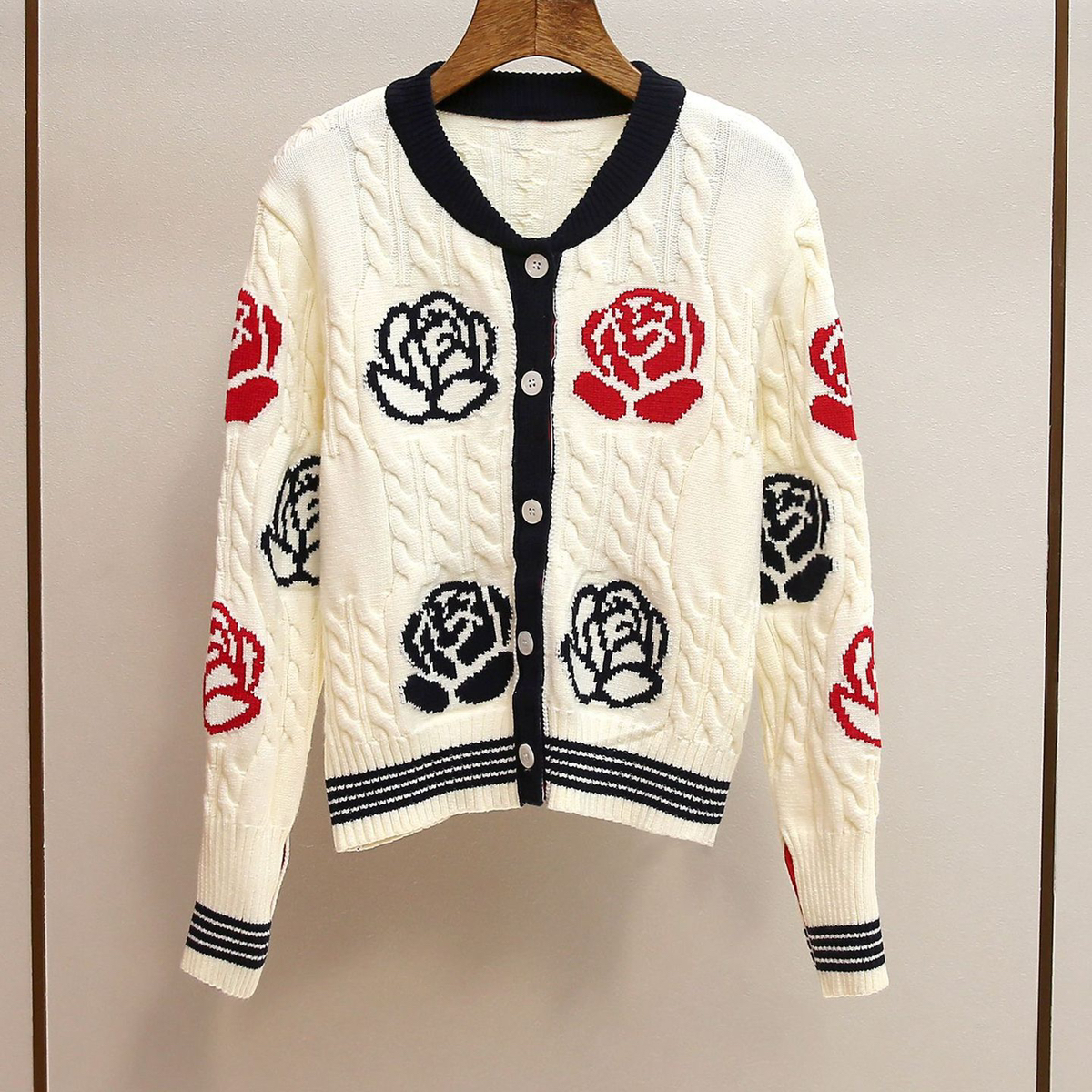 MOM复古优雅气质粗棒针玫瑰提花针织开衫针织开衫JSD13-9045