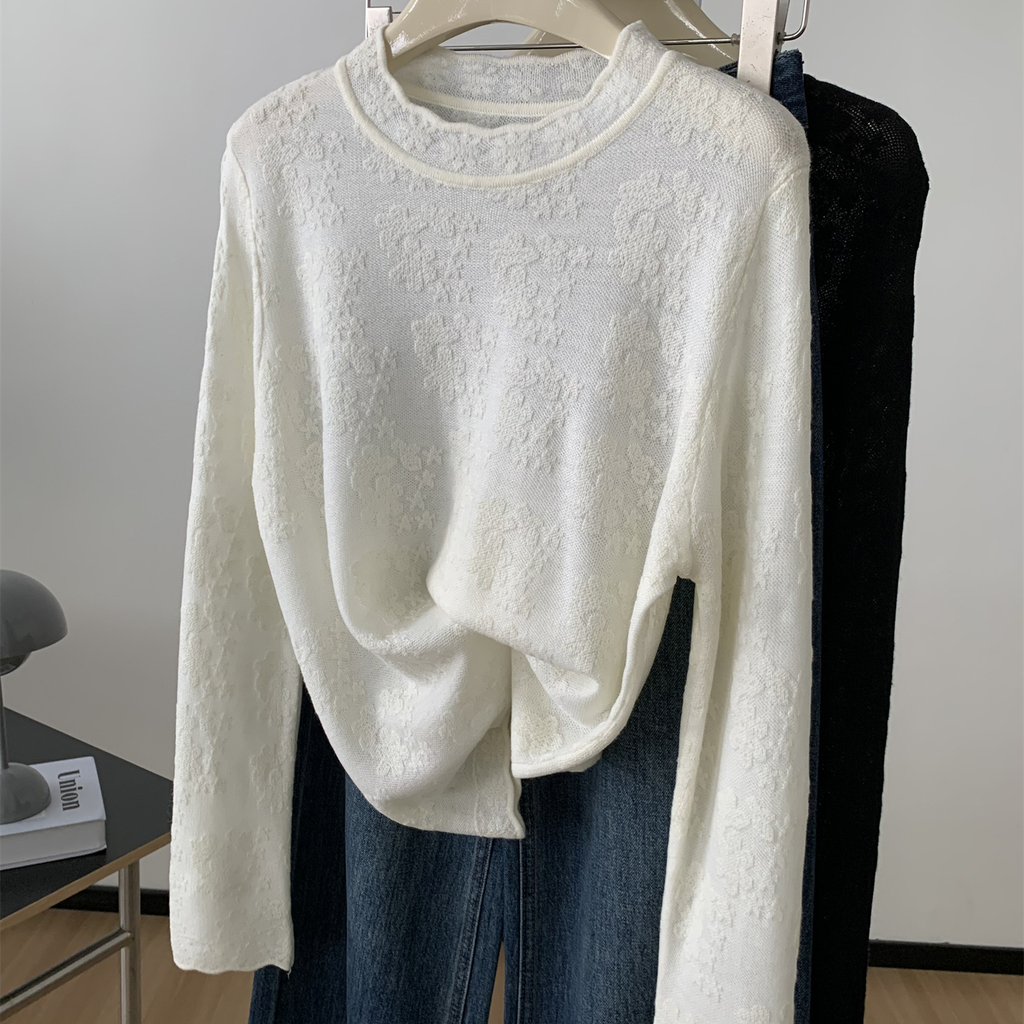 法式复古木耳边立领羊毛打底衫