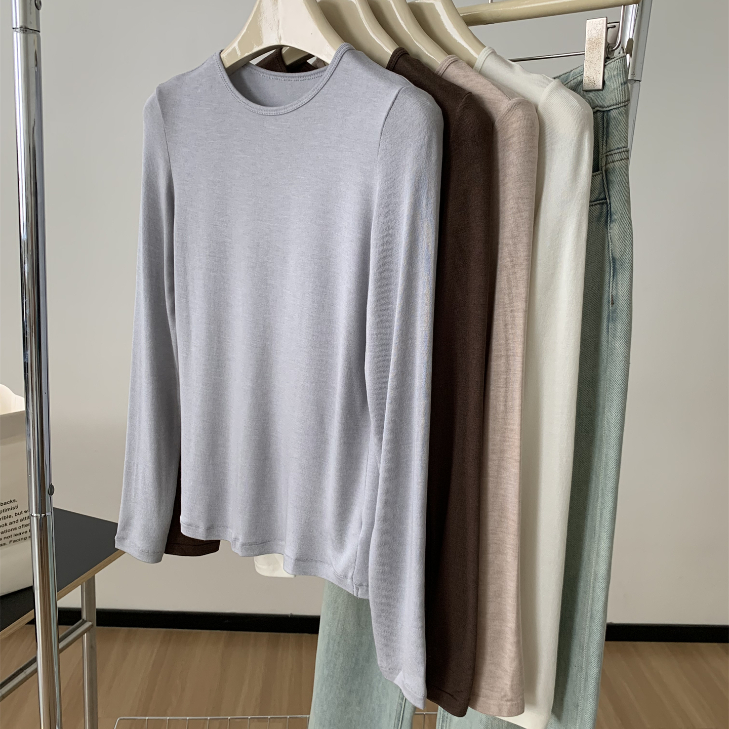 柔软亲肤山羊绒圆领打底衫女弹力百搭透气皮肤衣秋冬保暖长袖T恤