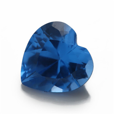 109#尖晶 3x3--10x10mm 心形裸石 人工合成蓝宝石 首饰DIY配件