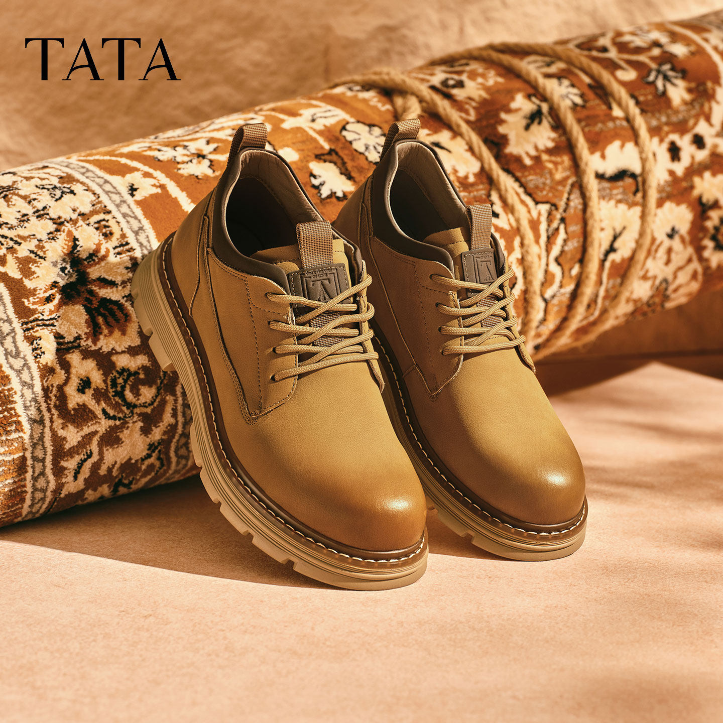 TATA他她男鞋工装鞋百搭休闲鞋复古低帮鞋子2025冬季新款OFN01DM5