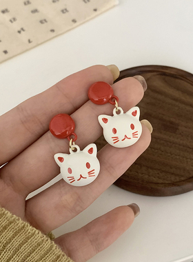 S925银针可爱卡通彩绘猫咪耳钉女日系个性设计感耳饰红色耳环E175