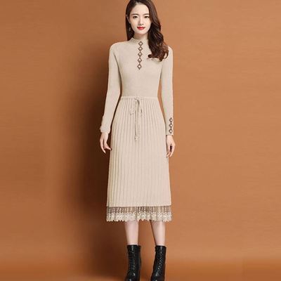 针织连衣裙女2025秋冬新款配大衣中长款时尚加厚过膝毛衣打底裙潮