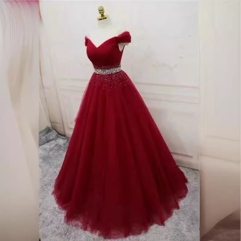 2025新款性感一字肩韩版新娘红色婚纱礼服修身齐地主持人蓬蓬裙女