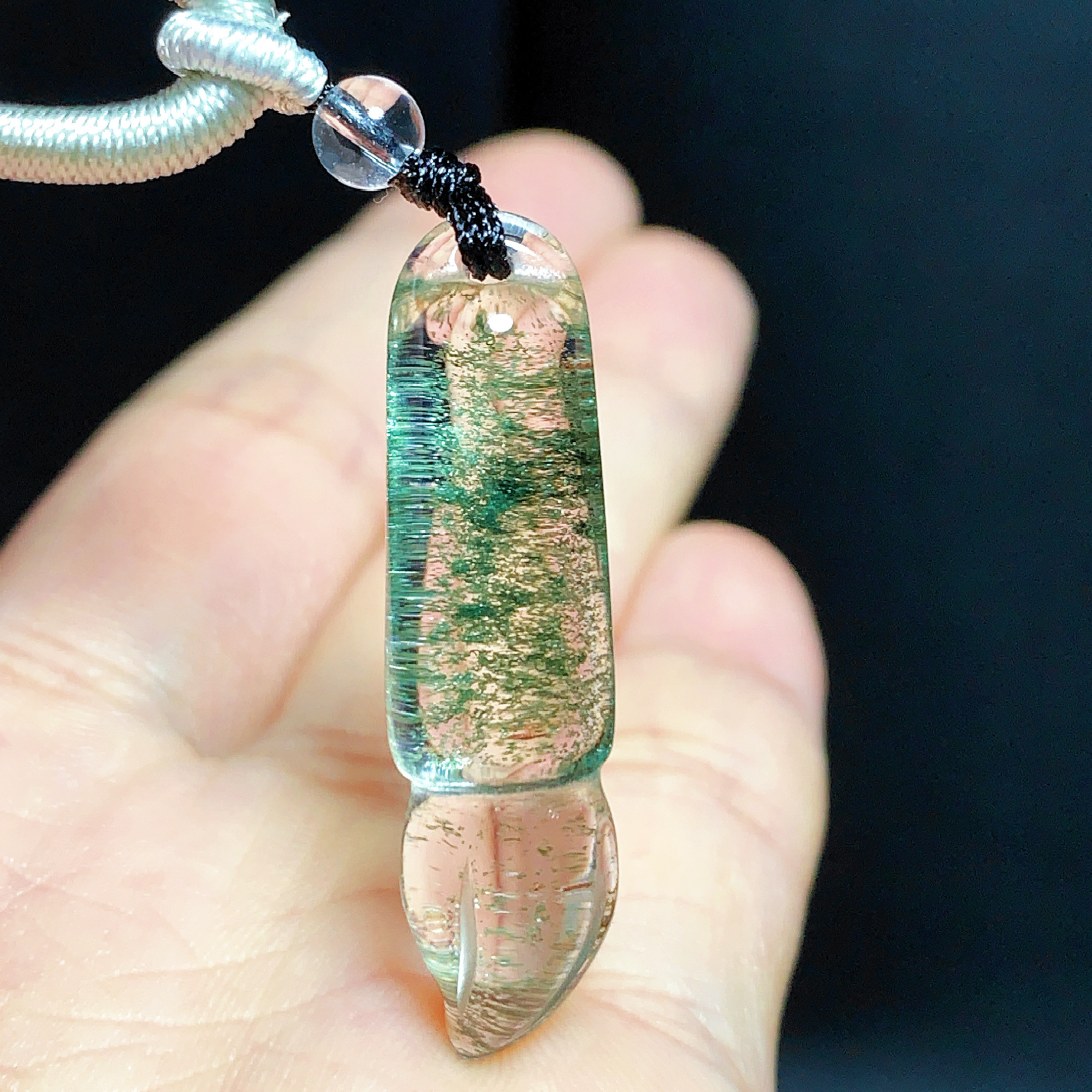 天然绿幽灵毛笔水晶吊坠男女款项链雕刻文昌笔吊坠毛衣链学生礼物