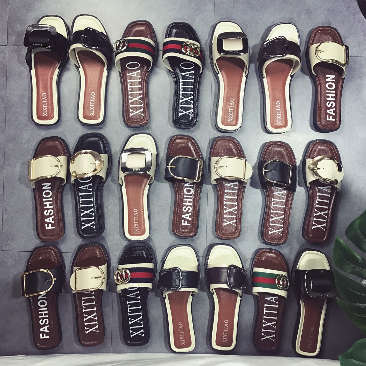 Sandales femme OTHER   en plastique - Ref 2667036 Image 1