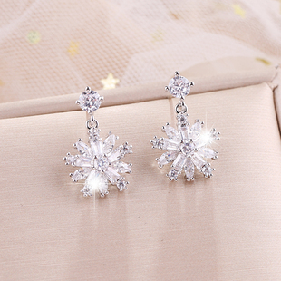 雪花纯银耳钉女韩国气质耳环2023新款潮爆款轻奢耳饰高级感百搭风