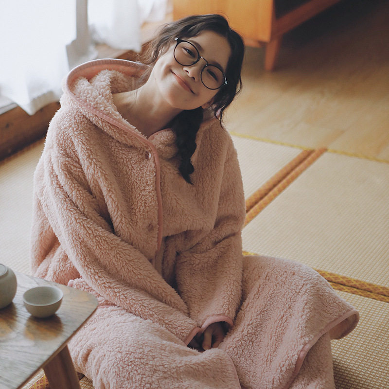 冬季珊瑚绒睡袍女款春秋长款大码浴袍加厚连帽睡衣法兰绒柔软宽松