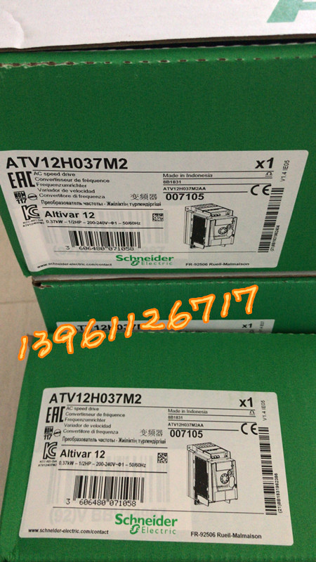 施耐德变频器0.370.751.5KW单项