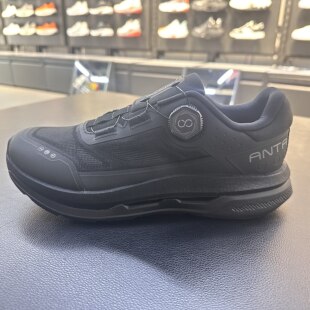 安踏正品万里男鞋2025夏新款旋钮软透气运动综合训练鞋112527771