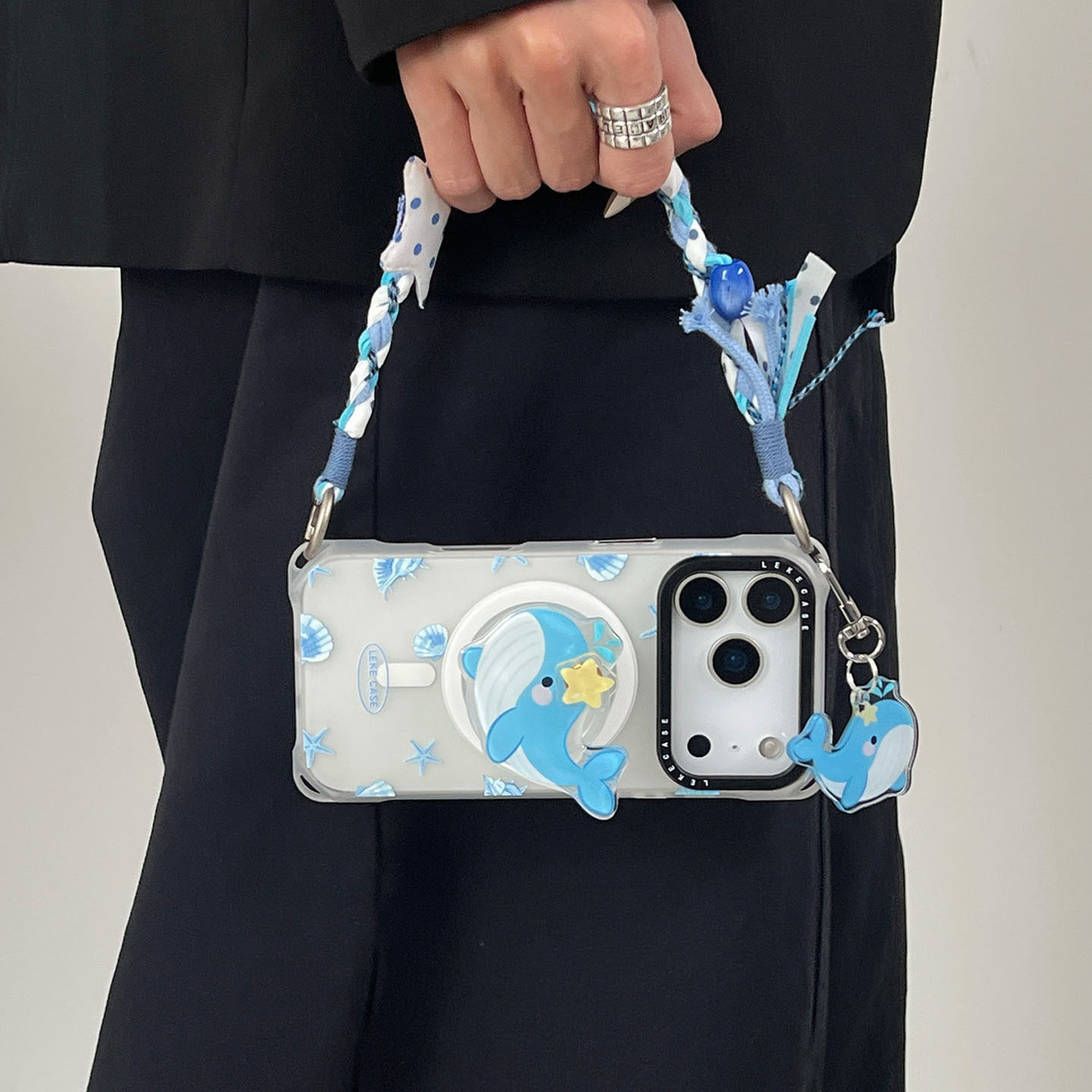 海洋蓝星星鲸鱼~磁吸适用苹果17手机壳带挂绳16手腕iphone15promax四角防摔小米14旋转支架13懒人12手提p80