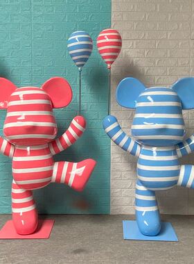 卡通气球暴力熊公仔落地玻璃钢