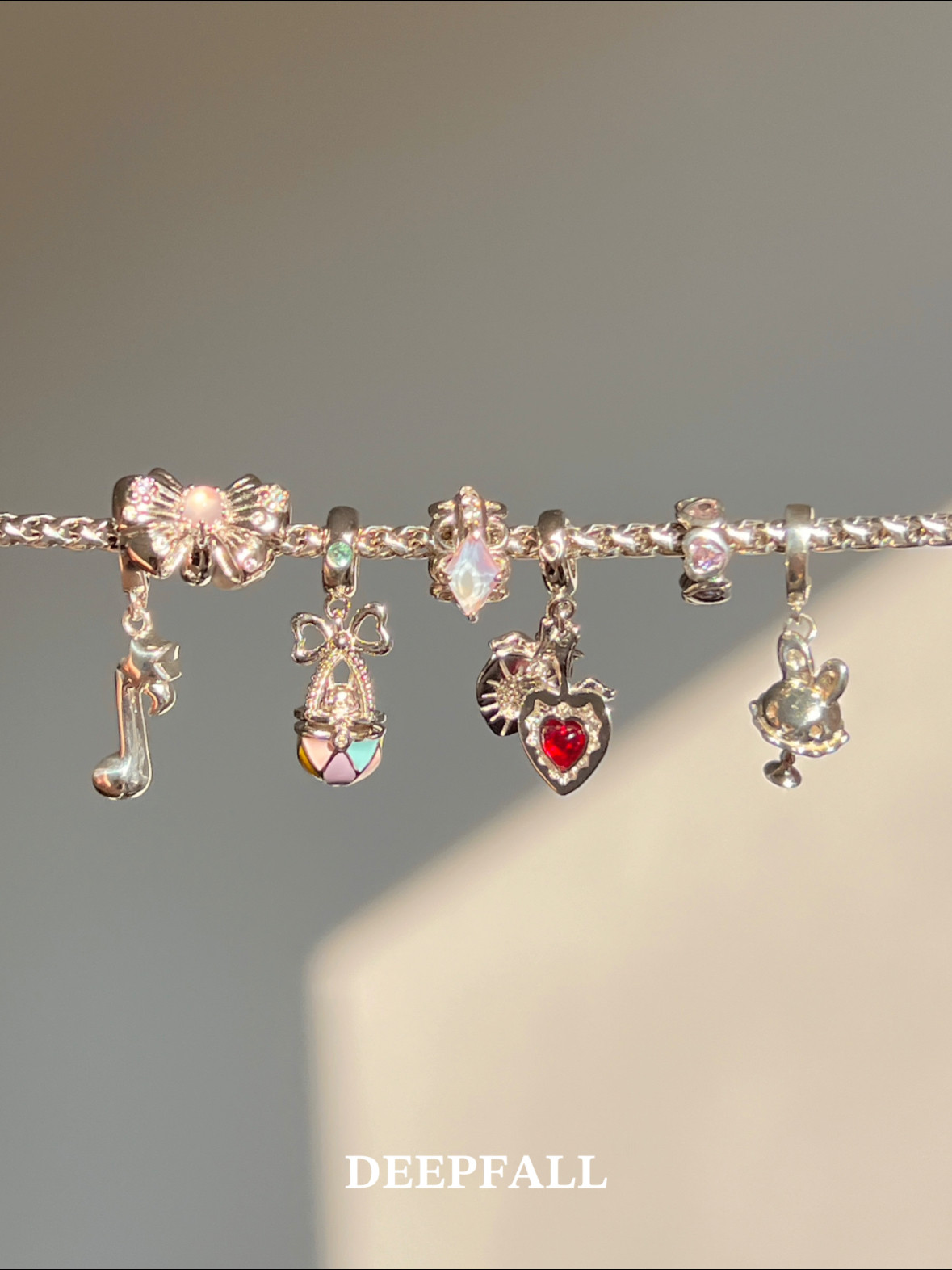DEEPFALL 【草莓甜蜜梦境】红宝石草莓吊坠&middot;S925纯银DIY手链