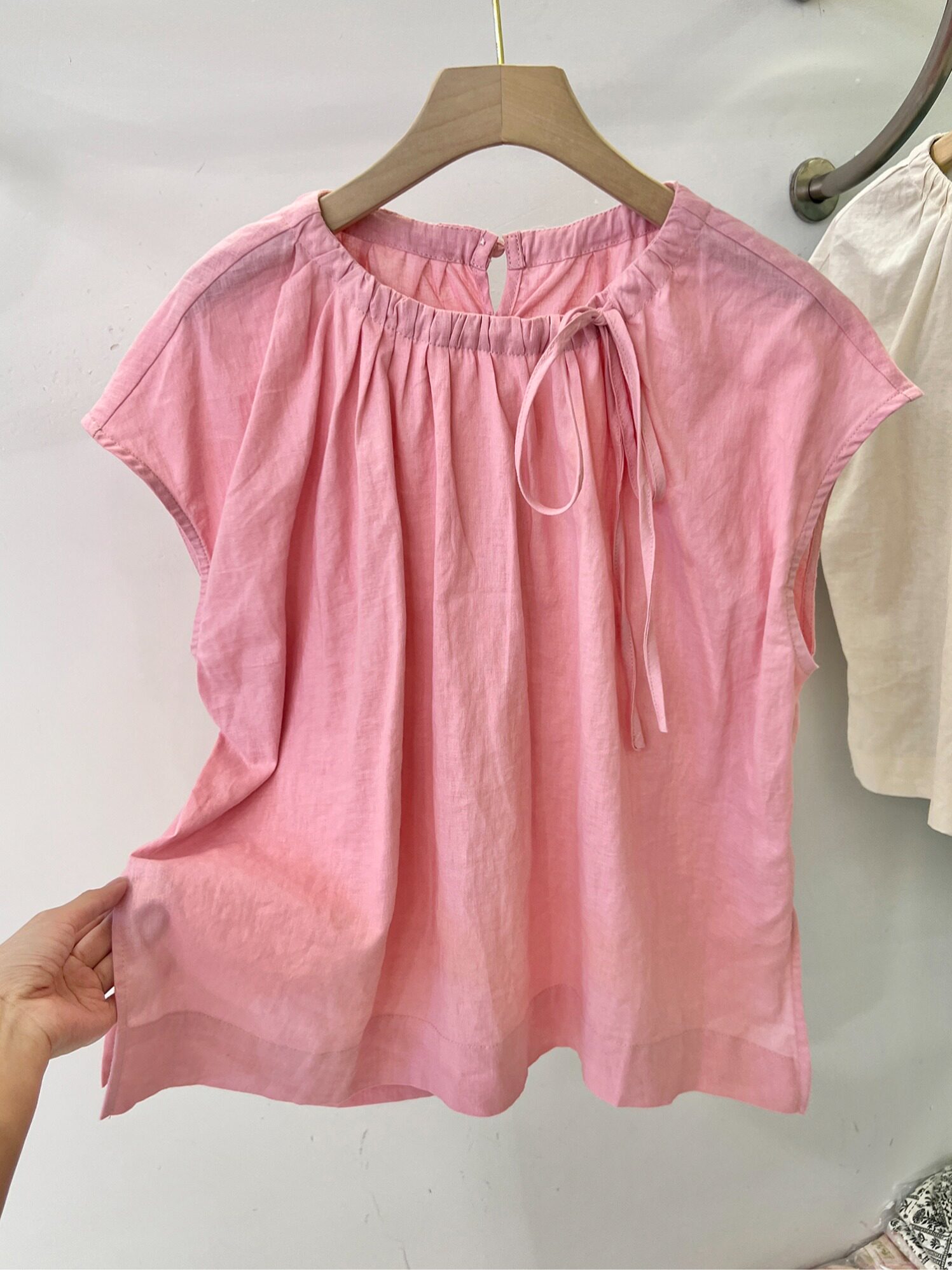 粉色减龄小飞袖棉麻衬衫女夏季小个子宽松休闲圆领系带遮肚子上衣图片