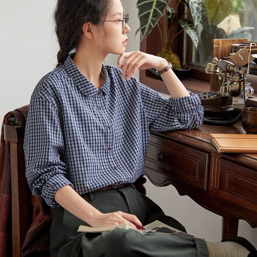 日系复古格子衬衫女2025新款秋宽松休闲纯棉长袖职业衬衣