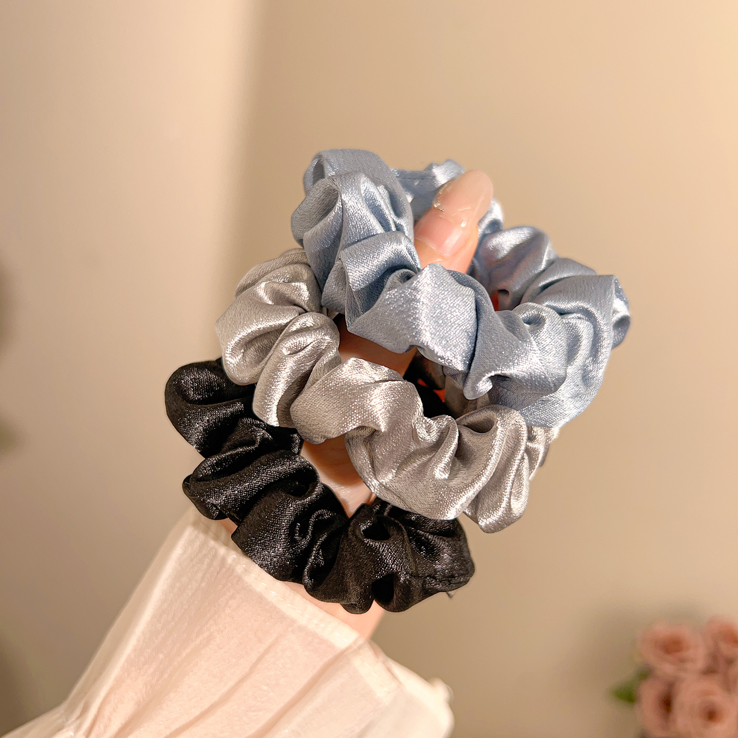 韩系大肠发圈女高级感缎面发量少发绳弹力高马尾不勒发无扎痕头绳