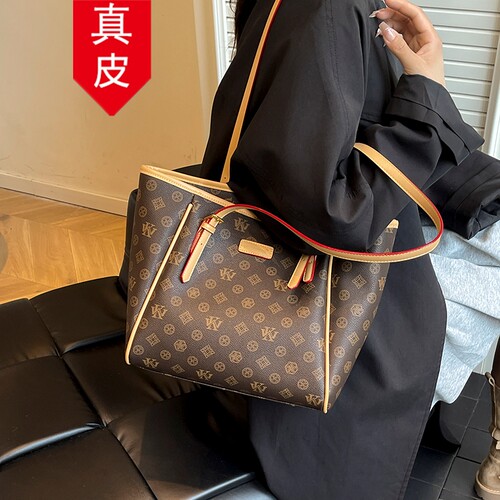 香港品牌真皮复古老花托特包