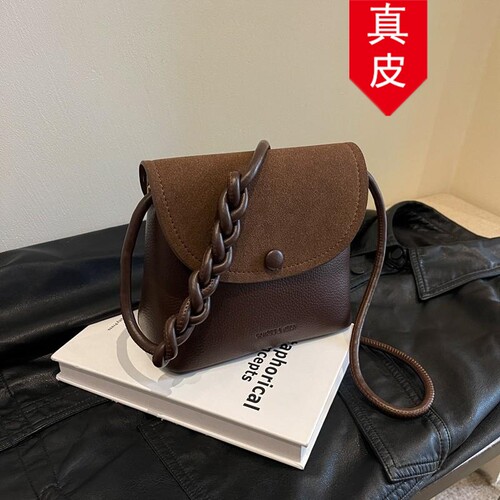 香港品牌真皮磨砂复古小方包
