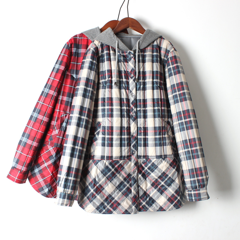 轻薄羽绒服女连帽不可拆经典格子内胆秋冬保暖抗寒外套中长款上衣