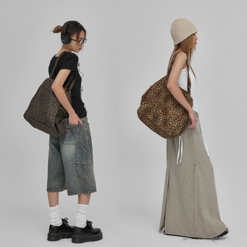 韩国设计师品牌BLACKUP同款秋冬ins风按扣豹纹大容量购物袋单肩包