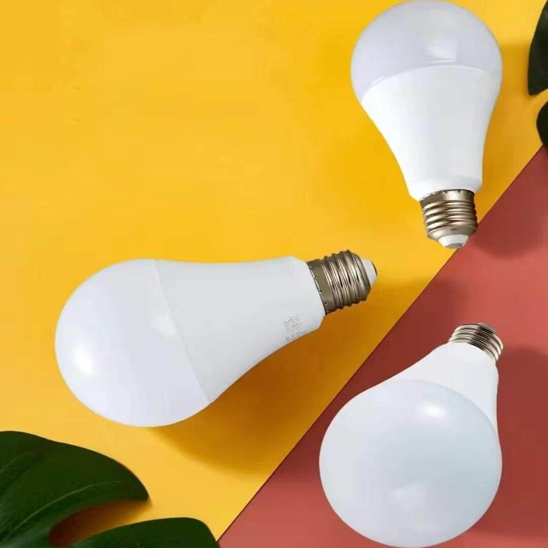 led节能护眼裕采灯泡5W7W9W12W15W家用筒灯射灯光源E27螺口球泡灯
