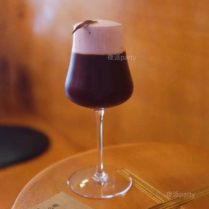 新中式简约香槟杯复古高脚杯高级感特调冷饮杯果汁杯创意起泡酒杯