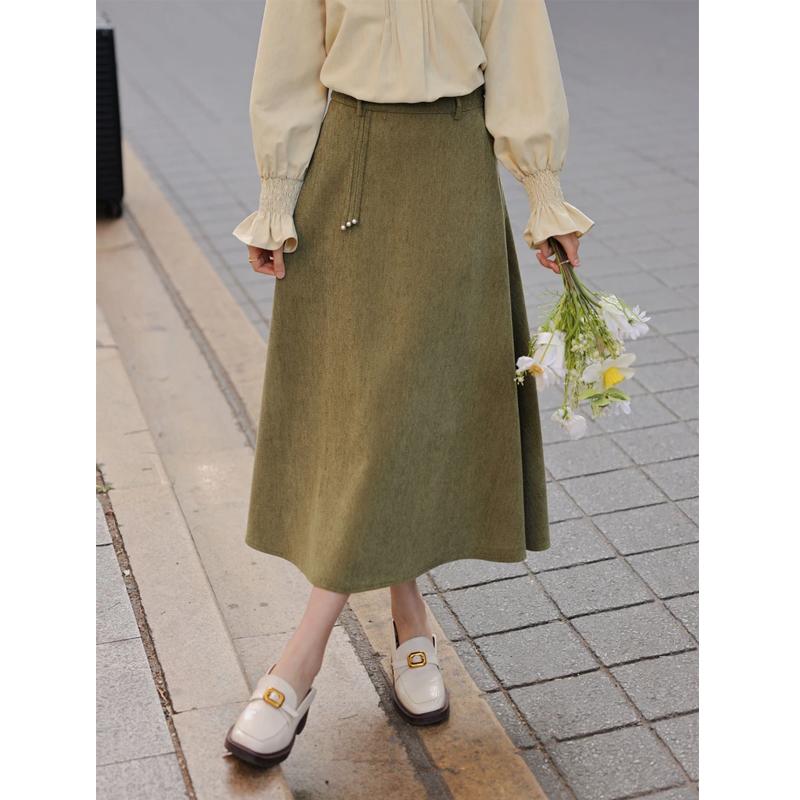 郑琳琦复古港风绿色半身裙A字裙