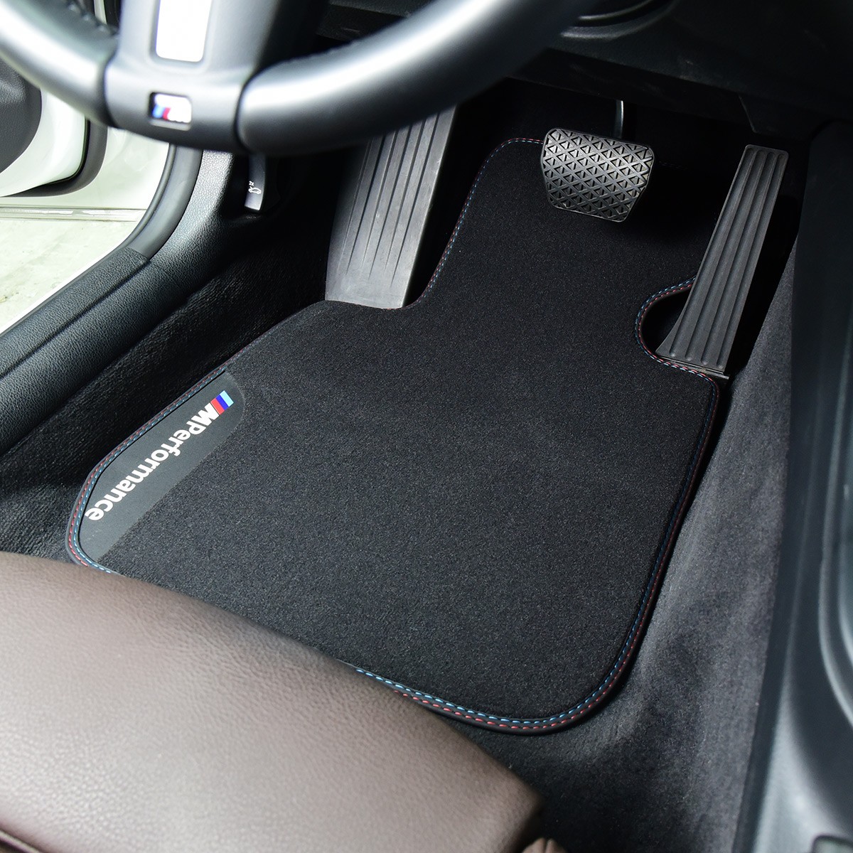 Turbo全包围脚垫宝马车系