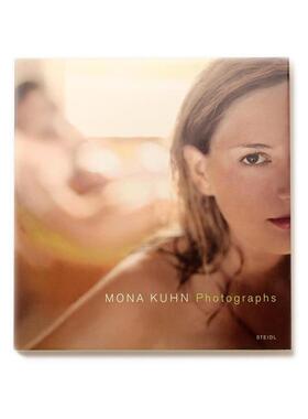 预售 莫娜库恩：摄影作品集  Mona Kuhn: Photographs 莫纳库恩作品集  摄影师作品集画册 英文原版进口 华源时空 Steidl