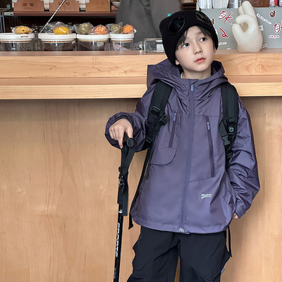 男童外套连帽秋冬季儿童紫色户外防风防水冲锋衣韩版帅气男孩秋装