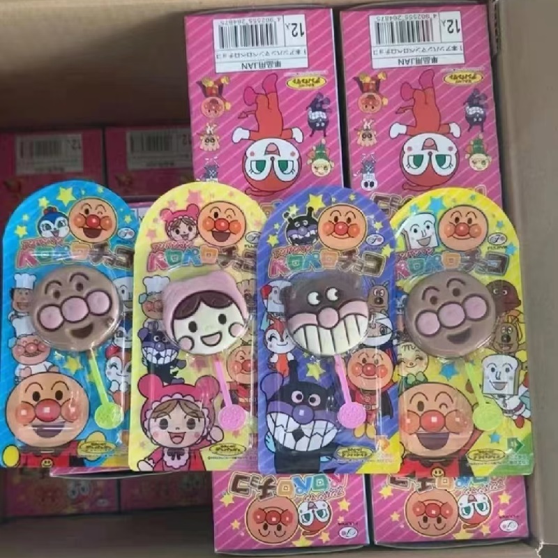 日本进口儿童不二家面包超人可爱卡通造型巧克力棒棒糖果12支整盒