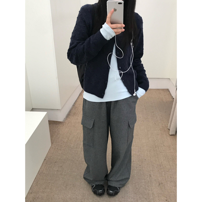 vibrant 圆领排扣插肩袖点点轻奢针织开衫（含70%羊毛）