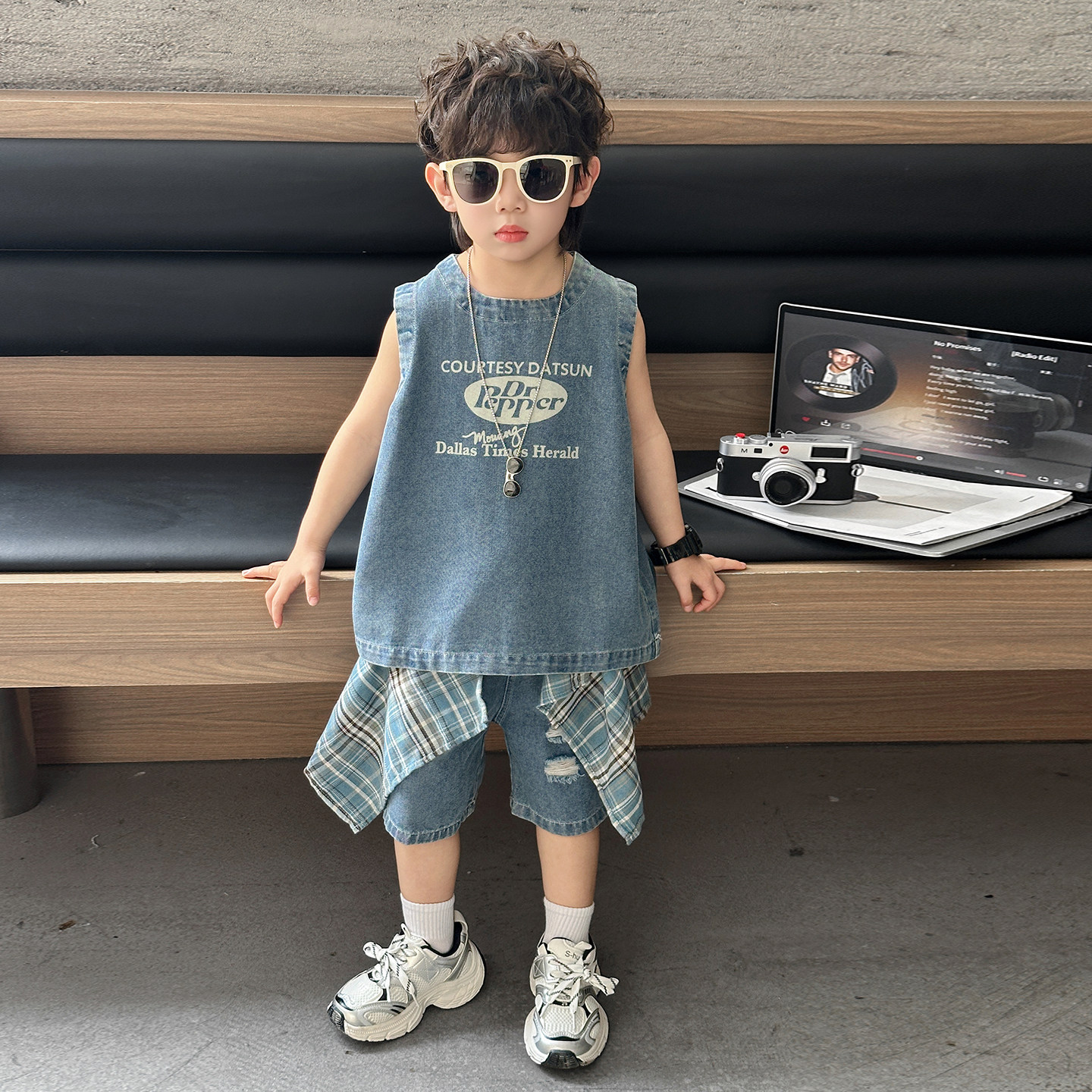 男童夏季新款背心套装2026儿童韩版软牛仔背心五分裤屁帘三件套潮