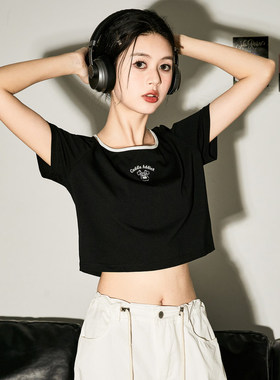 唐狮2026新款T恤女夏季环球爱宠大机密撞色U领简约正肩短袖sz