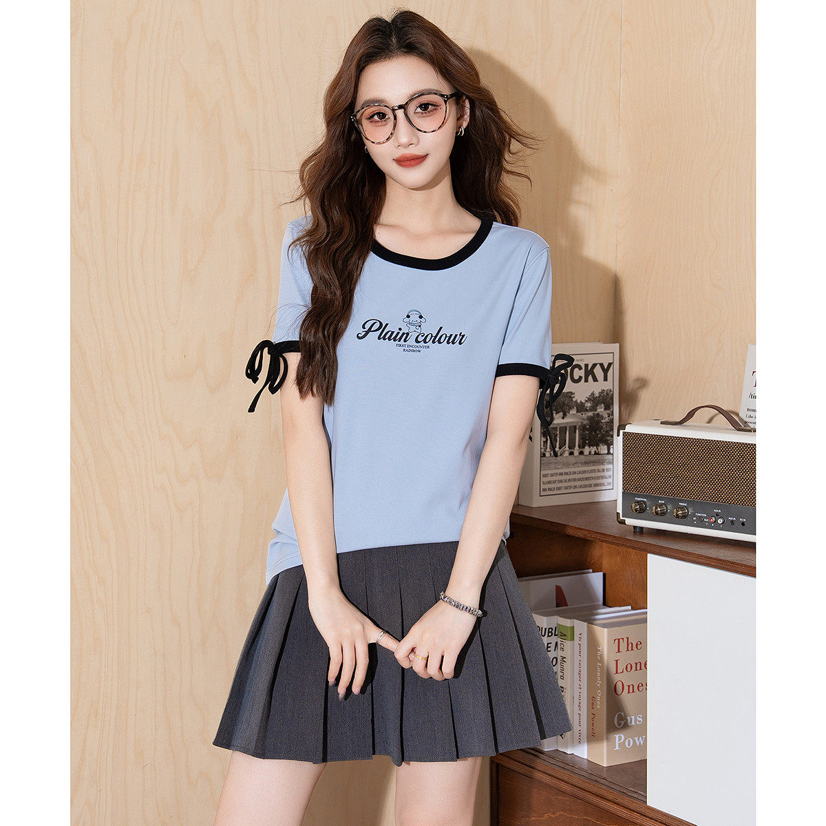 唐狮2026新款夏季短袖T恤女蓝色修身字母时尚洋气漂亮休闲上衣