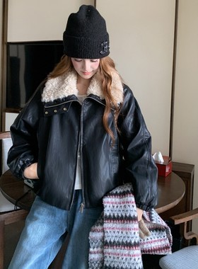 档口现货/羊羔毛领保暖黑色PU皮羽绒服外套2C233-802-P185-K279