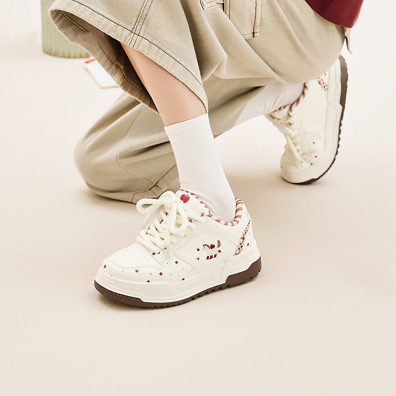 爆款板鞋女春季童趣少女韩系苹果印花拼接内里圆头低帮女鞋2026年,女鞋,休闲板鞋,淘宝优惠券,粉丝福利购,淘宝优惠卷