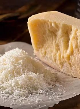 帕玛森芝士碎parmesan cheese硬质干酪碎家用商用巴马臣即食干酪