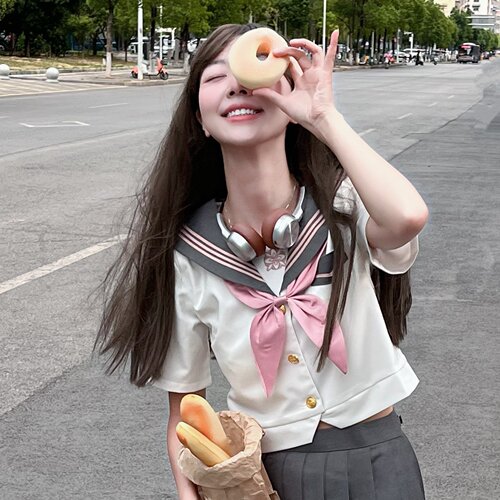 樱奈家樱花刺绣水手服樱曲套装